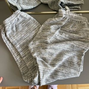 grey sweatpants